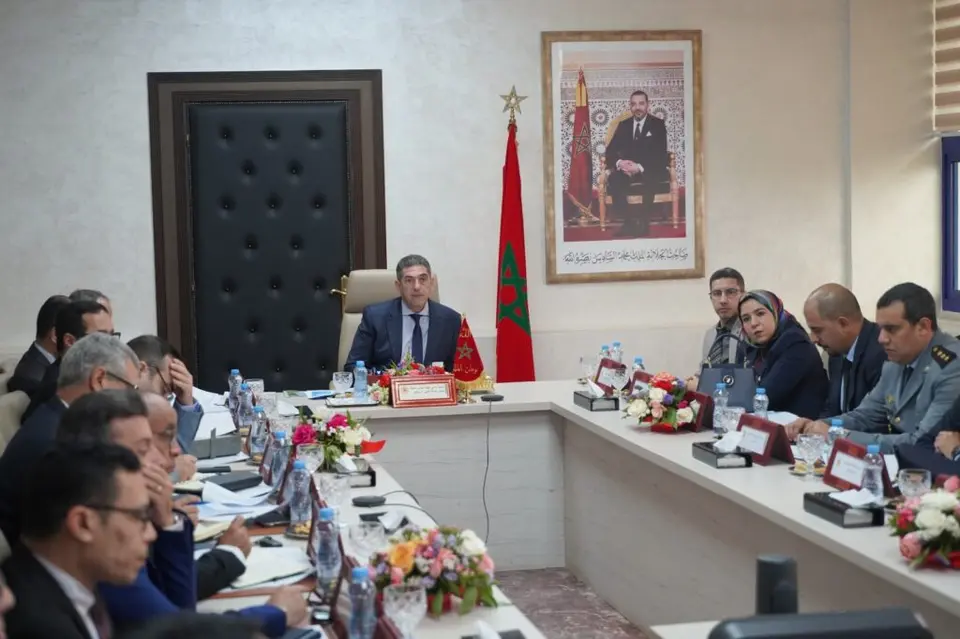 المحافظ أمزازي يراقب اجتماع اللجنة الجهوية لحماية الطفولة بأكادير ويعتمد برنامج 2026‑2027 - Actualité Agadir