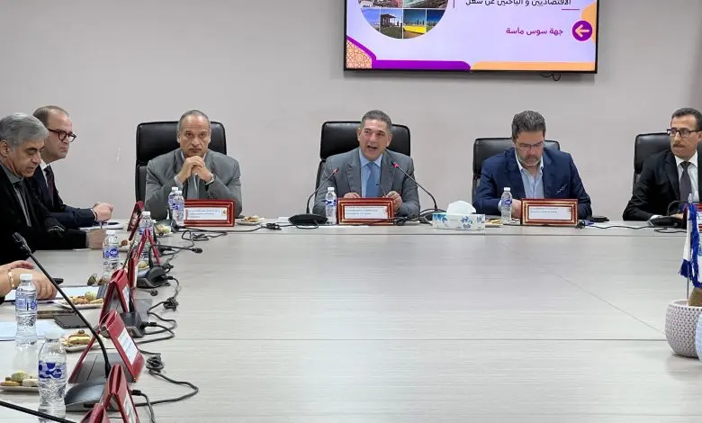 يمتلك الحاكم أمزاوي اجتماعًا لتطوير آليات دعم التوظيف في إقليم سوس ماسة. - Actualité Agadir