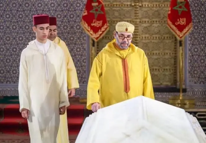 Amir Al Mouminine Sa Majesté le Roi Mohammed VI préside à Rabat une veillée religieuse en commémoration du 28e anniversaire de la disparition du Roi Hassan II - Actualité Agadir
